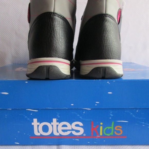 🎀 TOTES BEAVER BIG GIRLS SNOW BOOTS; BLACK - PINK - GREY (SIZE 6) 🎀 - Picture 12 of 16